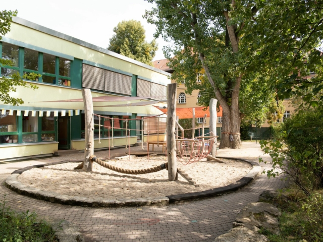 JUL Kitas in Thüringen - Kindergarten Benjamin Blümchen - Liebevoller und kompetenter Kindergarten in Weimar