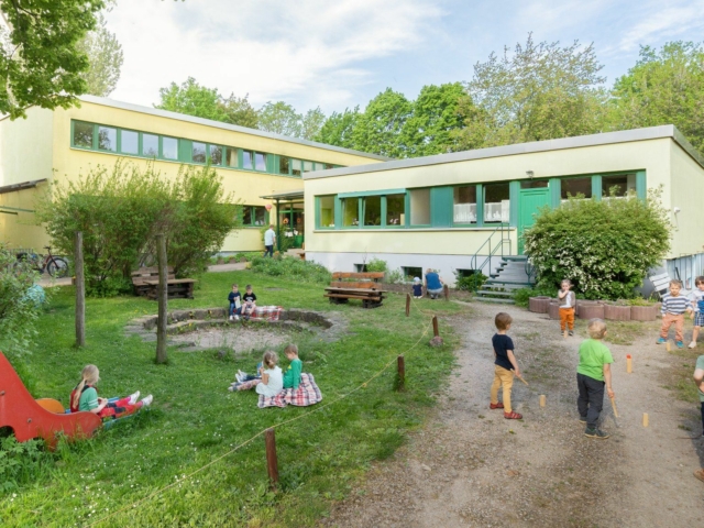JUL Kitas in Thüringen - Kindergarten Benjamin Blümchen - Liebevoller und kompetenter Kindergarten in Weimar