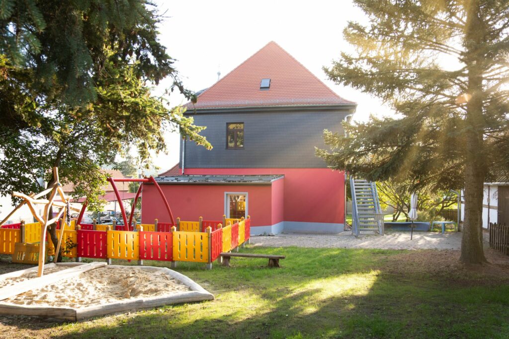 JUL Kitas in Thüringen - Kindergarten Zwergenvilla - Liebevoller und kompetenter Kindergarten in Thangelsted